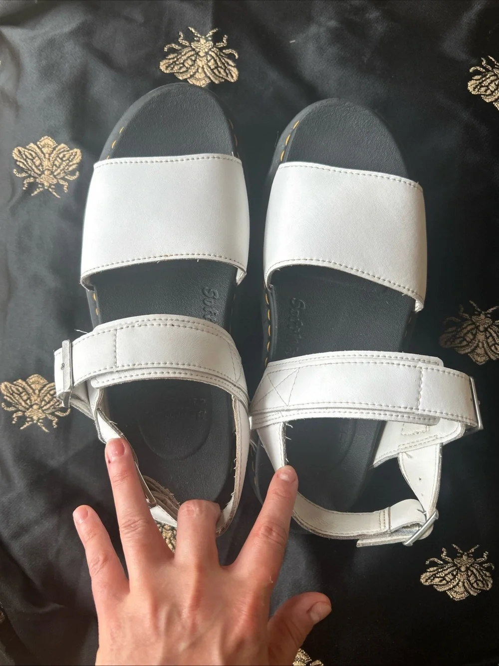Dr. Martens minimal wear
